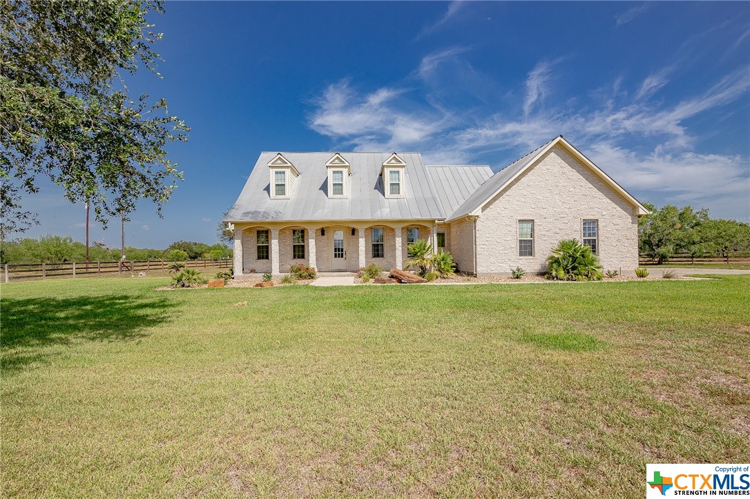 3753 E Coletoville Road Property Photo 1