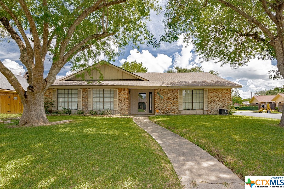 501 Santa Fe Property Photo 1