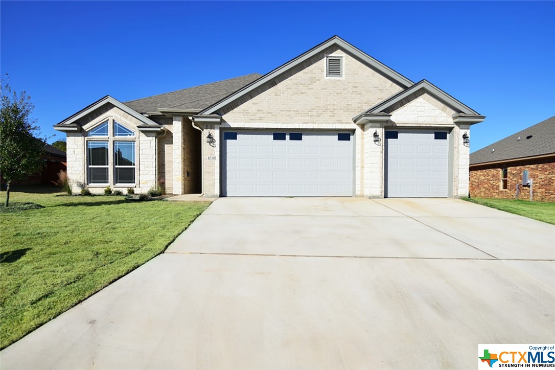 1038 Winchester Drive Property Photo 1