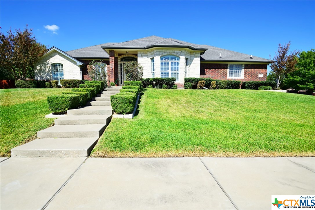 6003 Whispering Forest Circle Property Photo 1