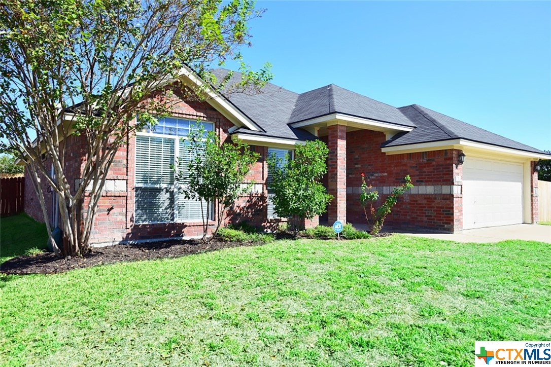 1216 Chaucer Lane Property Photo 1