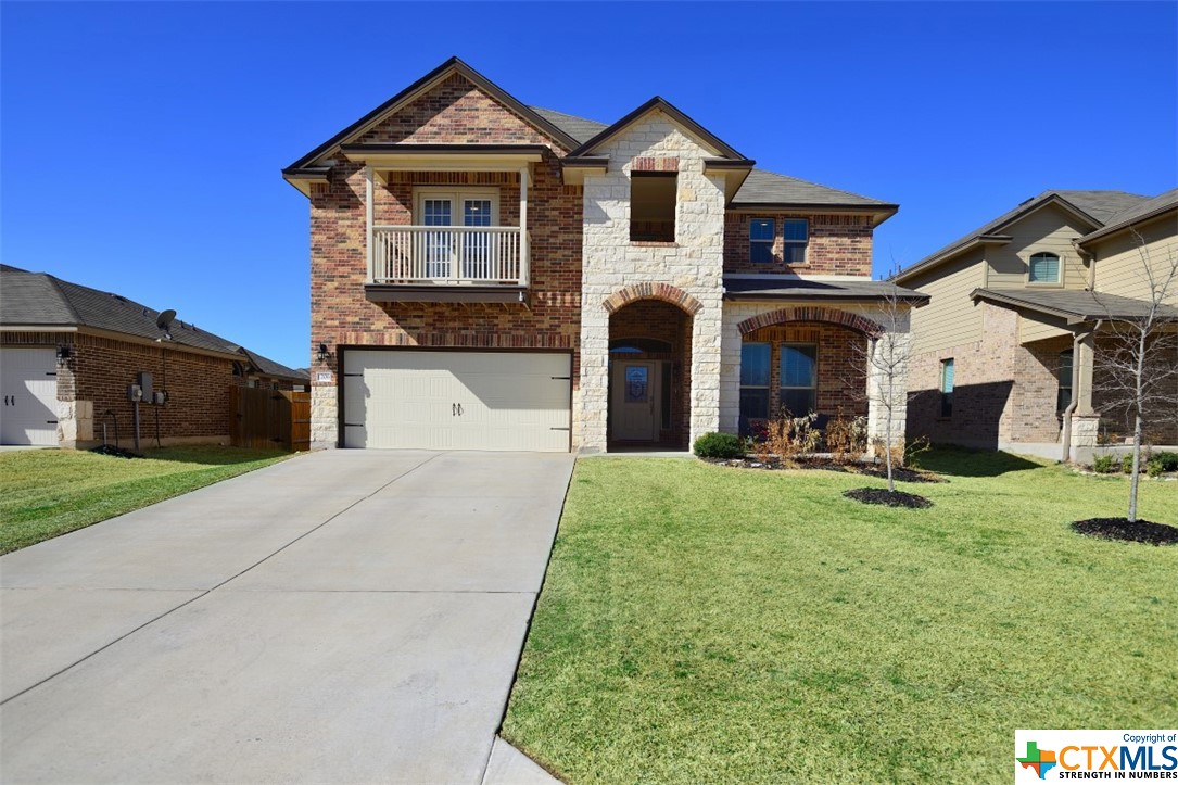 1206 Lilac Ledge Drive Property Photo 1