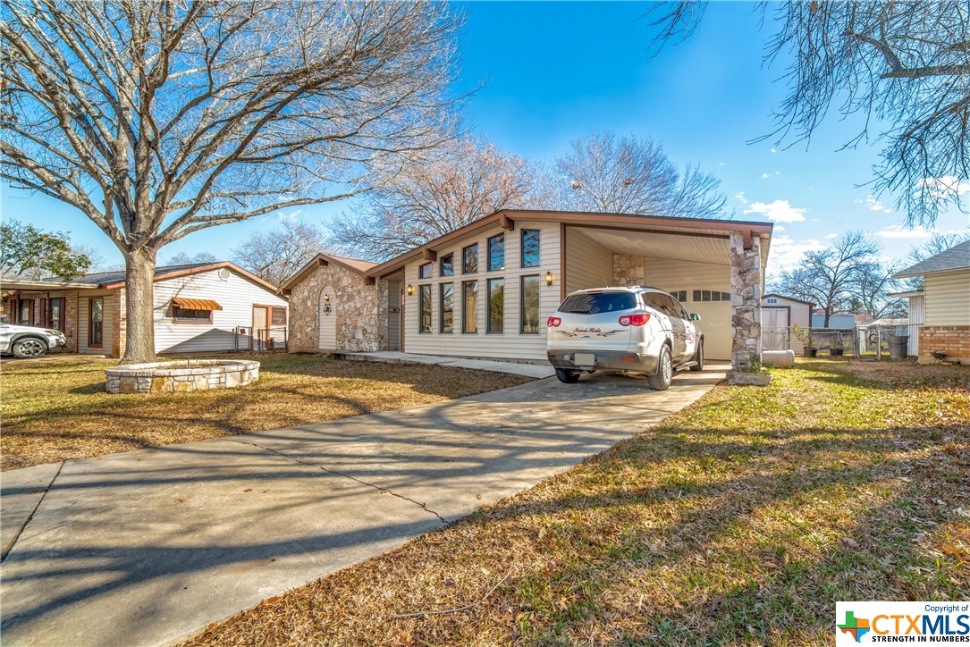 201 Westchester Property Photo 1