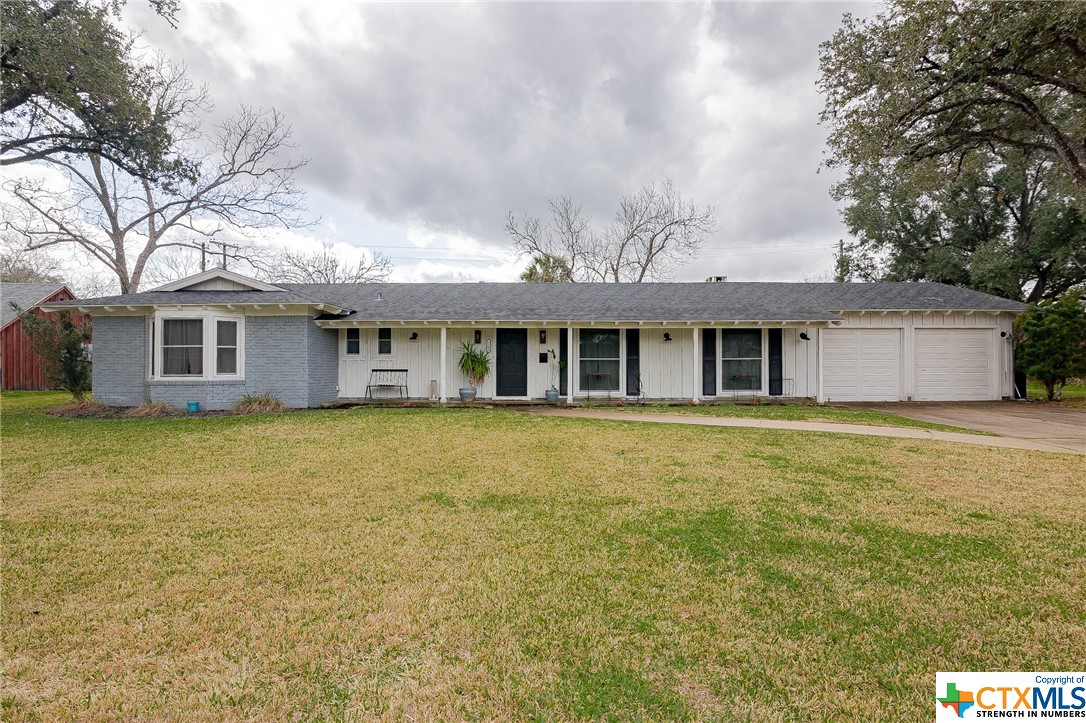 2103 Bon Aire Avenue Property Photo 1