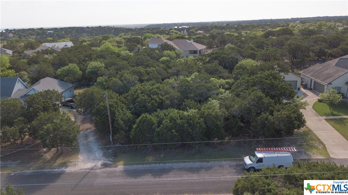 16082 Charlya Drive Property Photo 7
