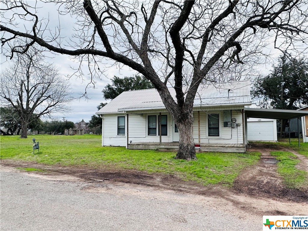 205 Davidson Street Property Photo 1