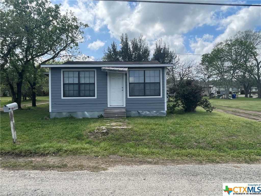 808 Clark Street Property Photo 1