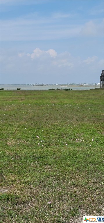 00 Bayside Drive Property Photo 3
