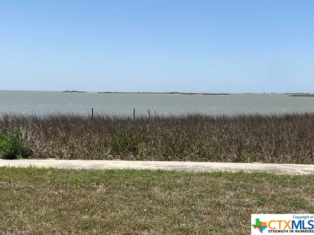 00 Bayside Drive Property Photo 6