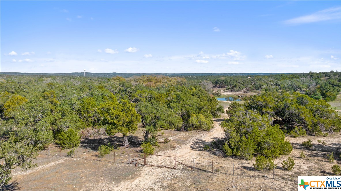 5400 Fm 2325 Property Photo 10