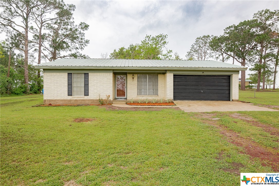 1543 Levi Sloan Road Property Photo 1