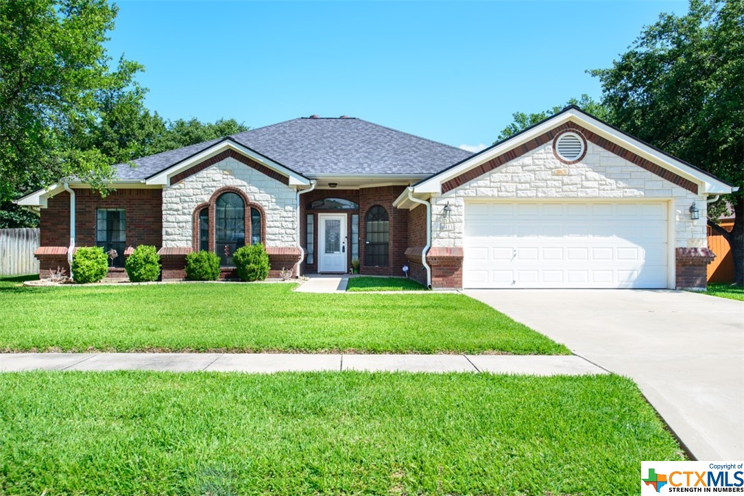 6413 Titanium Drive Property Photo 1