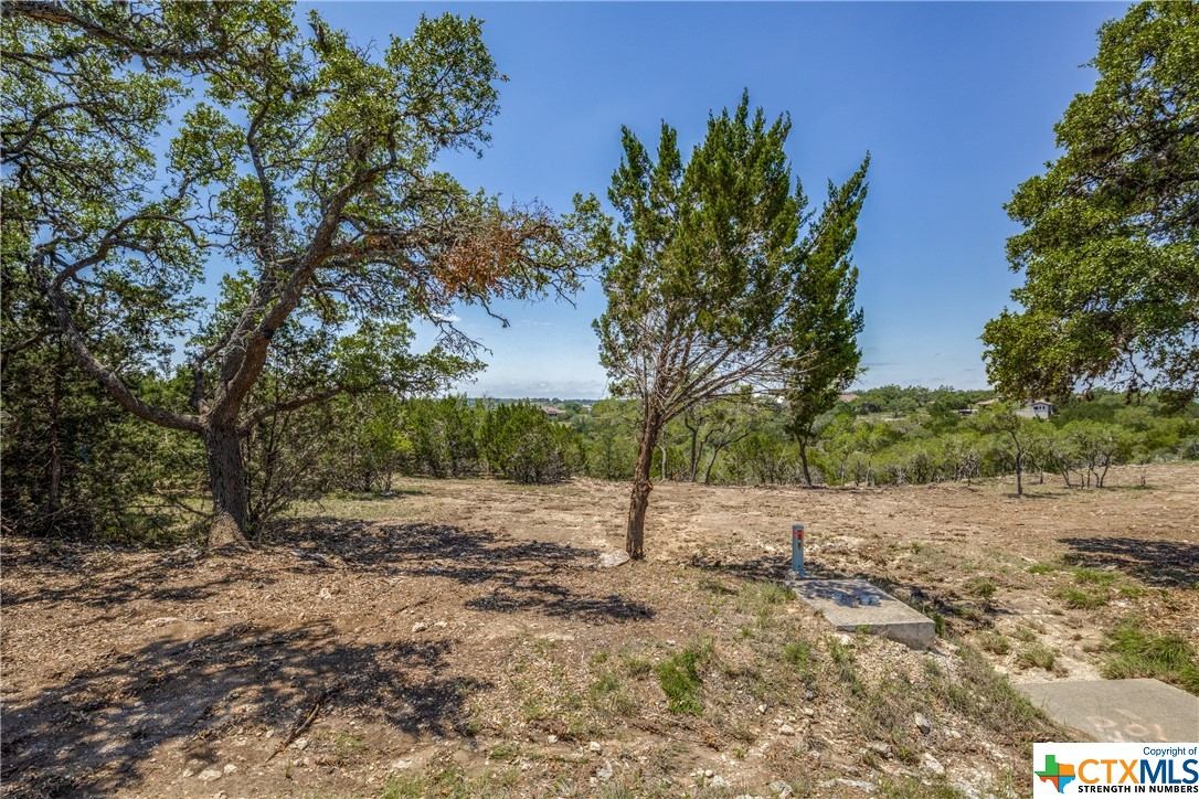 218 Quest Avenue Property Photo 6