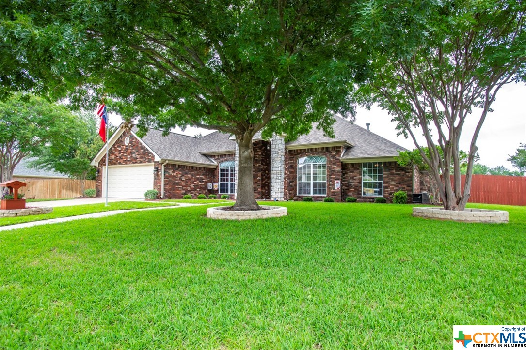2103 Civet Trail Property Photo 1