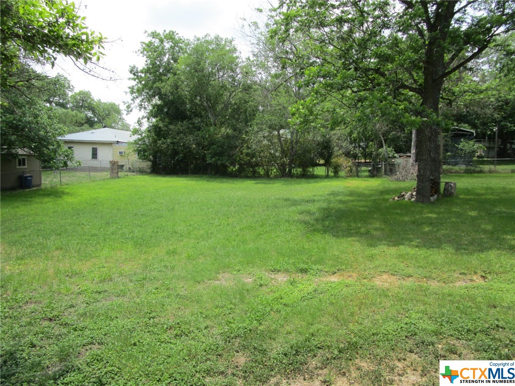 840 S Castell Avenue Property Photo 13