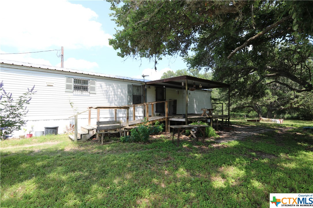414 Debbie Street Property Photo 1