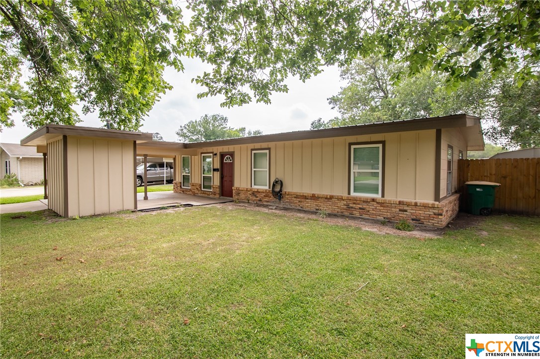 4713 Dahlia Lane Property Photo 1