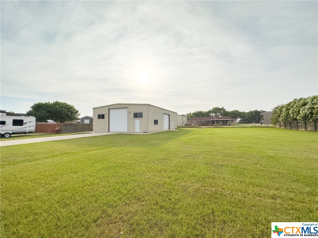 207 Park Lane Property Photo 1