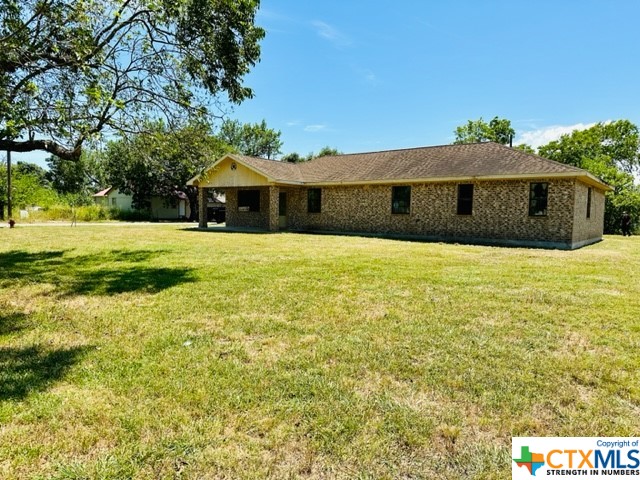 22 W 3rd Street Property Photo 1
