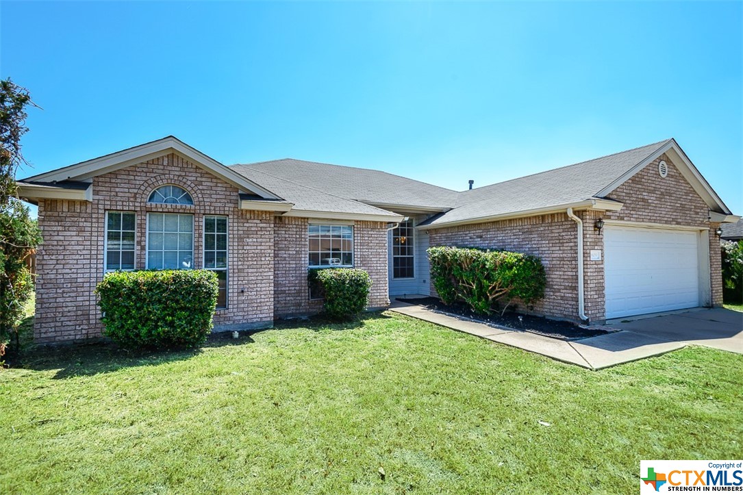 609 Hogan Drive Property Photo 1