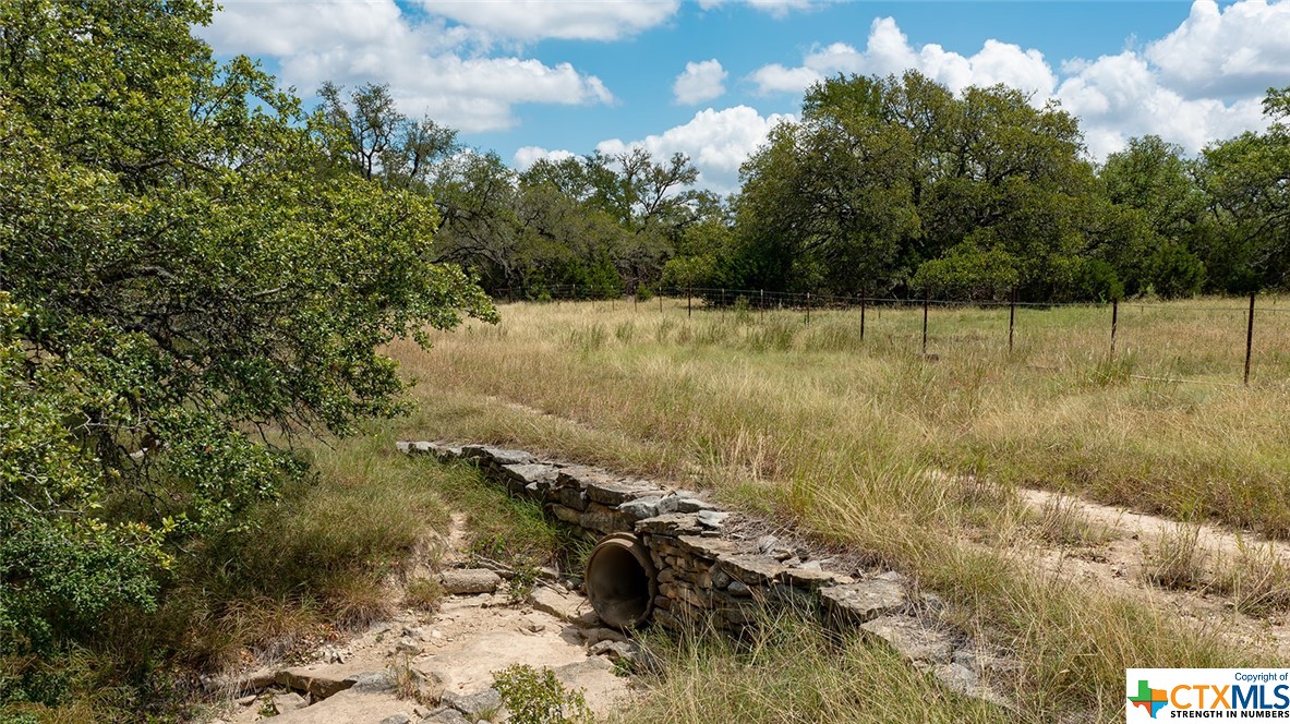 34810 Last Stage Way Property Photo 14