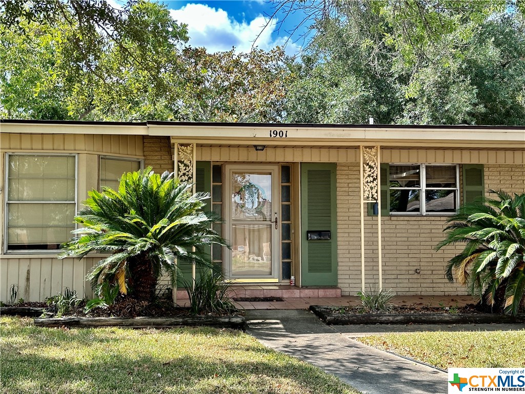 1901 Bon Aire Avenue Property Photo 1