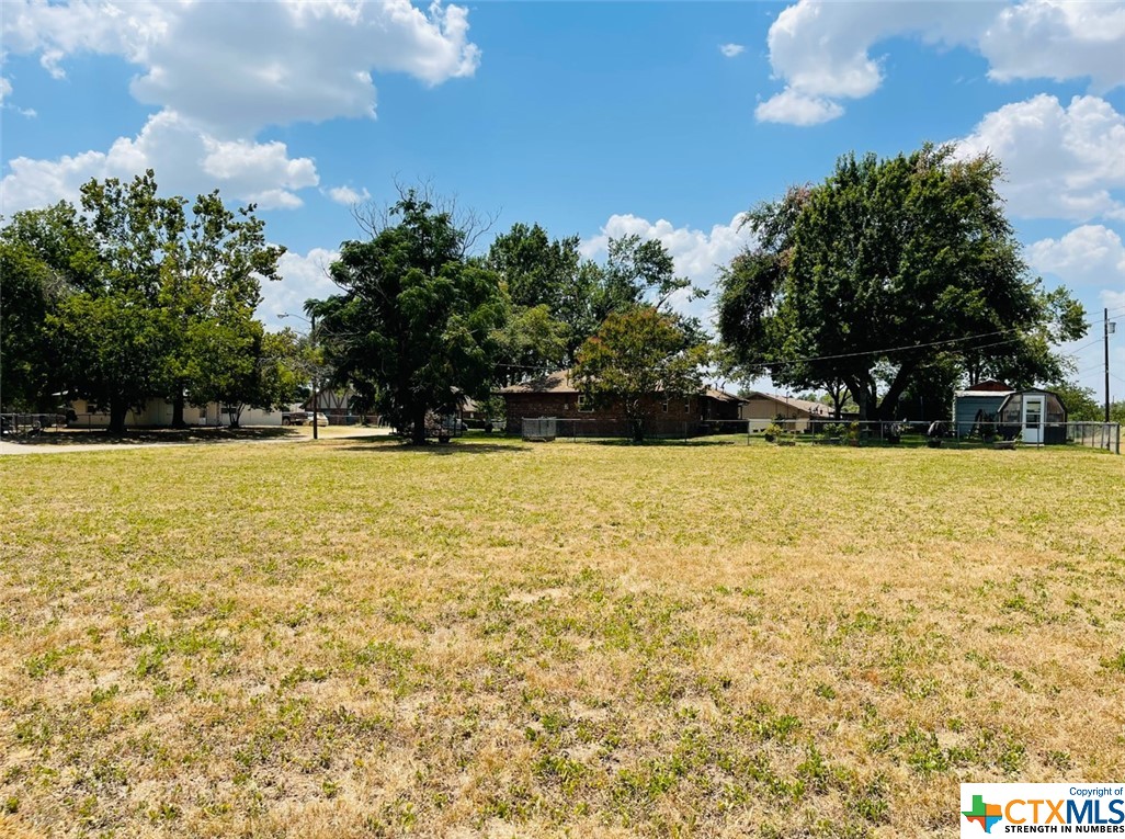 Tbd W 25th & Polk Avenue Property Photo