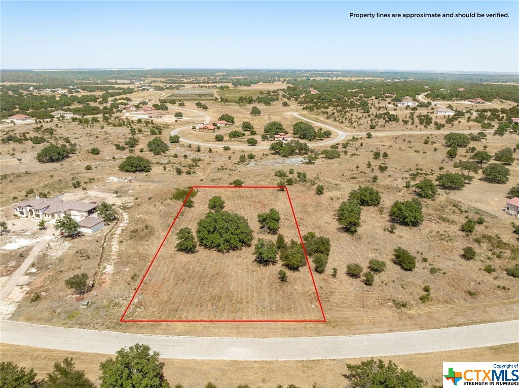 301 Strada Luca Property Photo 2