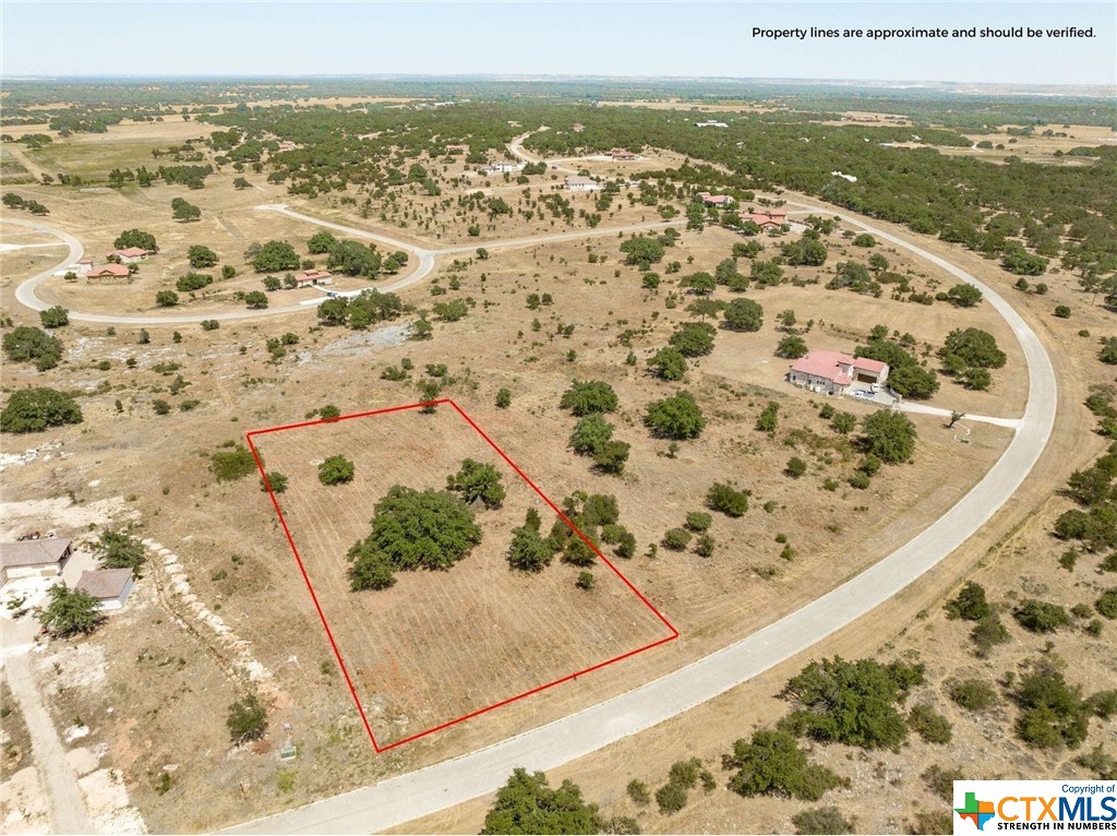 301 Strada Luca Property Photo 7