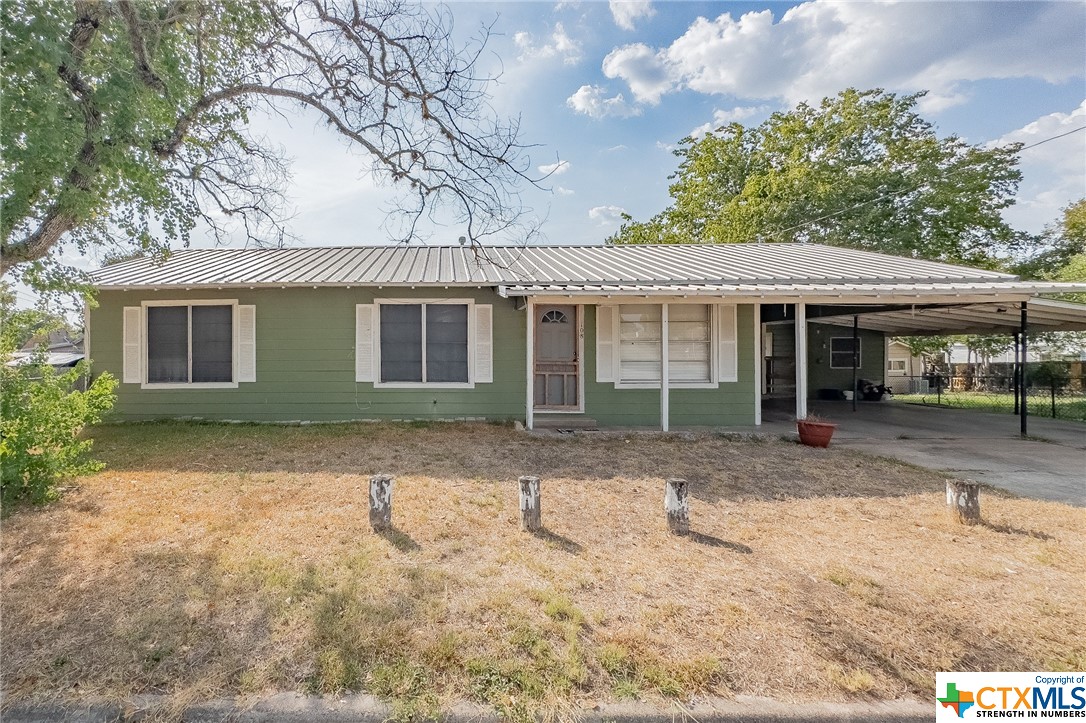 108 Maurine Street Property Photo 1