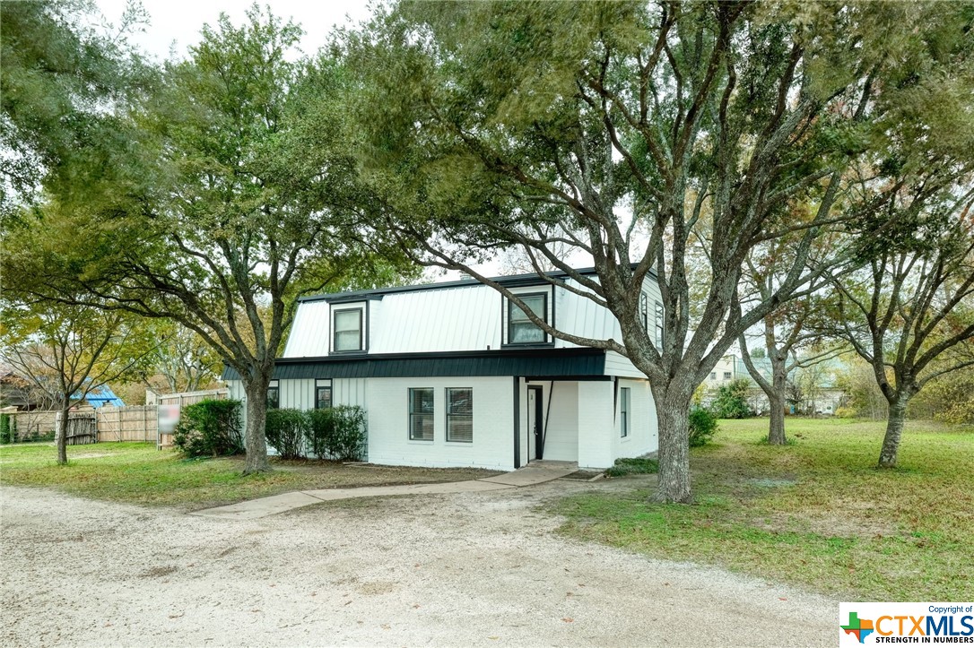 20500 Keilman Lane Property Photo 3