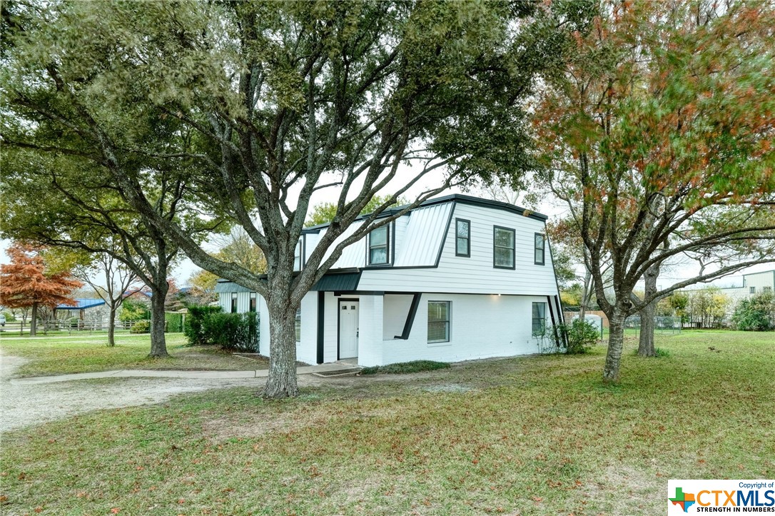 20500 Keilman Lane Property Photo 4