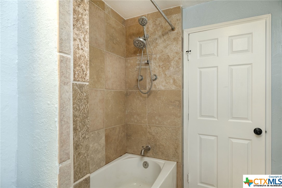 20500 Keilman Lane Property Photo 20
