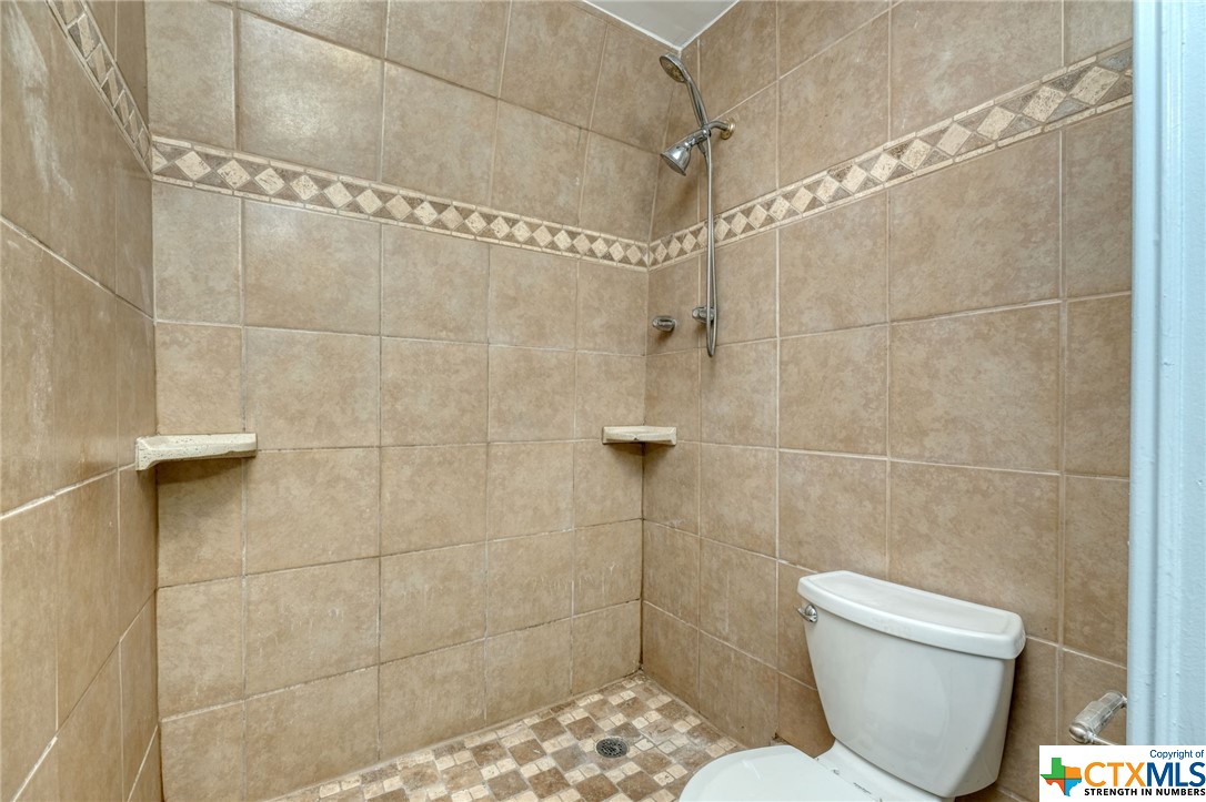 20500 Keilman Lane Property Photo 25