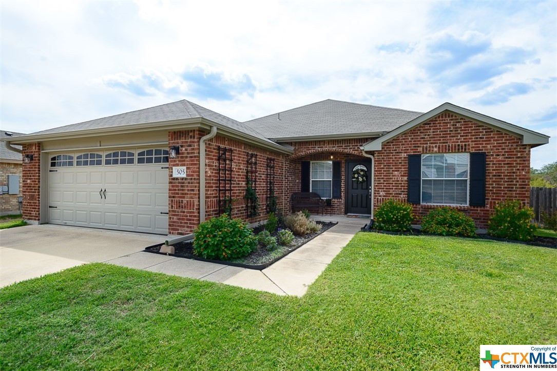 505 Cattail Circle Property Photo 1