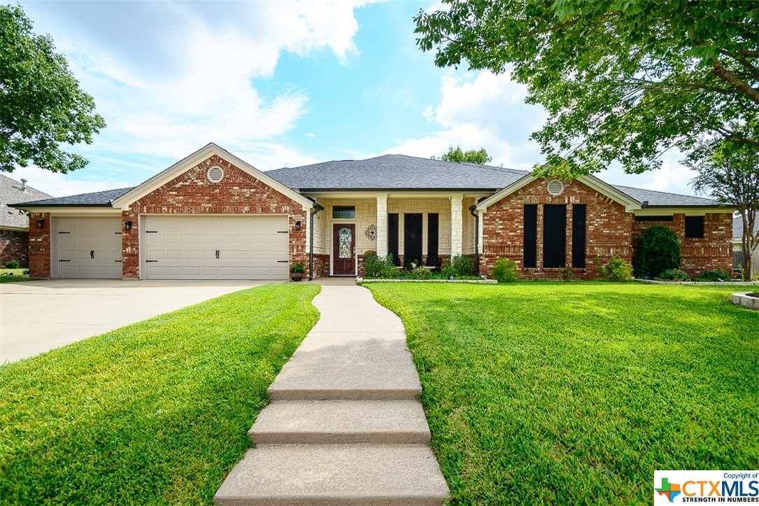 2105 Civet Trail Property Photo 1