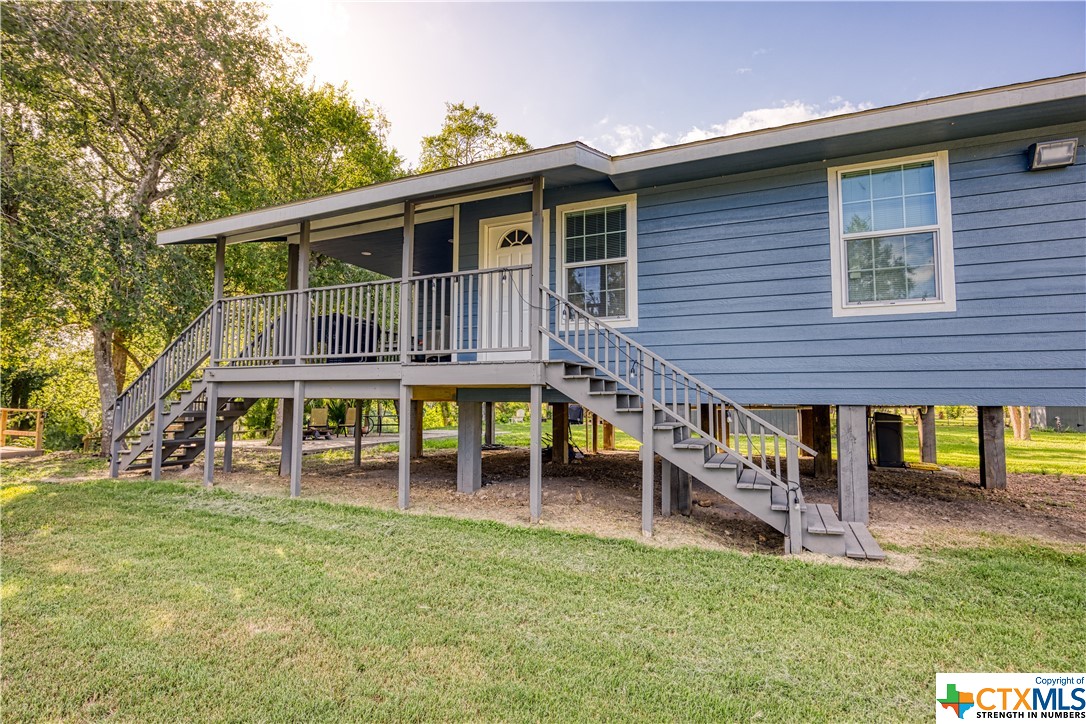 286 River Oaks Road Property Photo 1