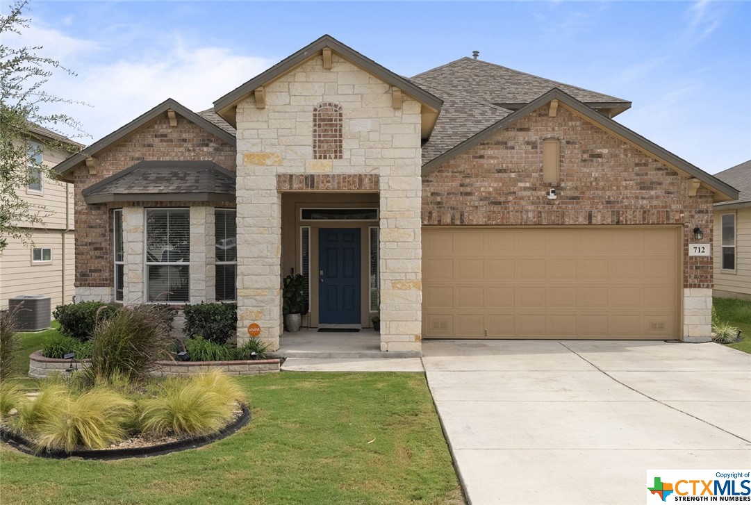 712 Pipe Gate Property Photo 1