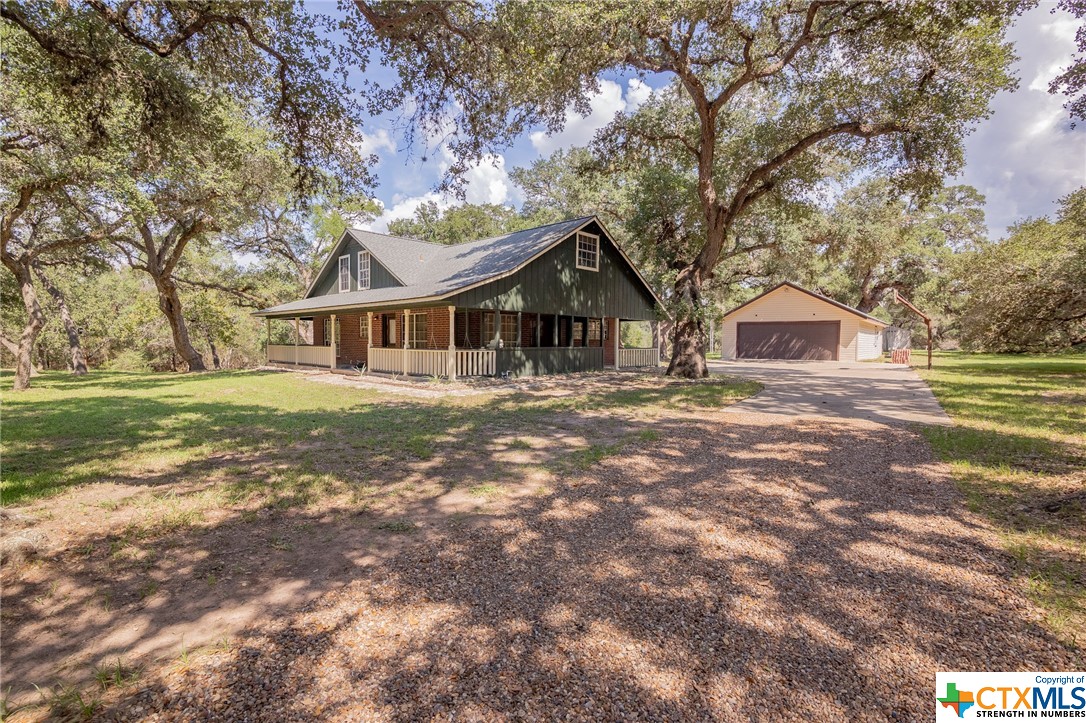 1107 Live Oak Drive Property Photo 1