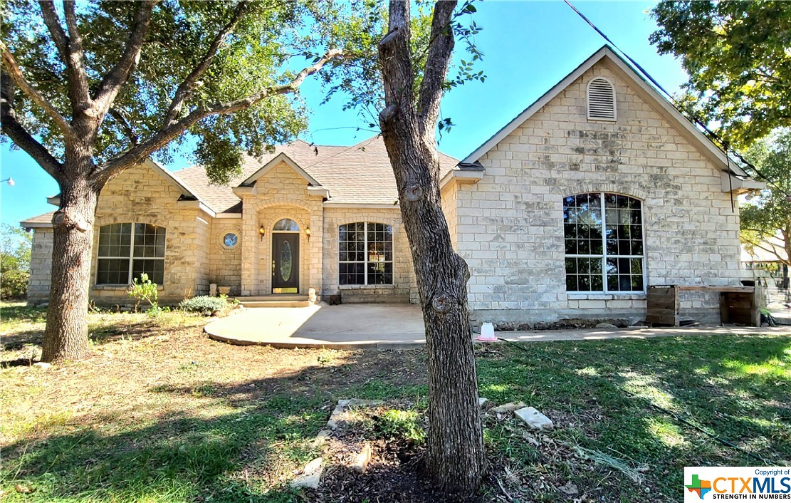 14641 Spotted Horse Lane Property Photo 1