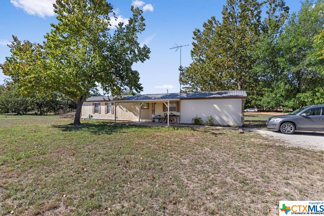 1411 B Democrat Street Property Photo 2