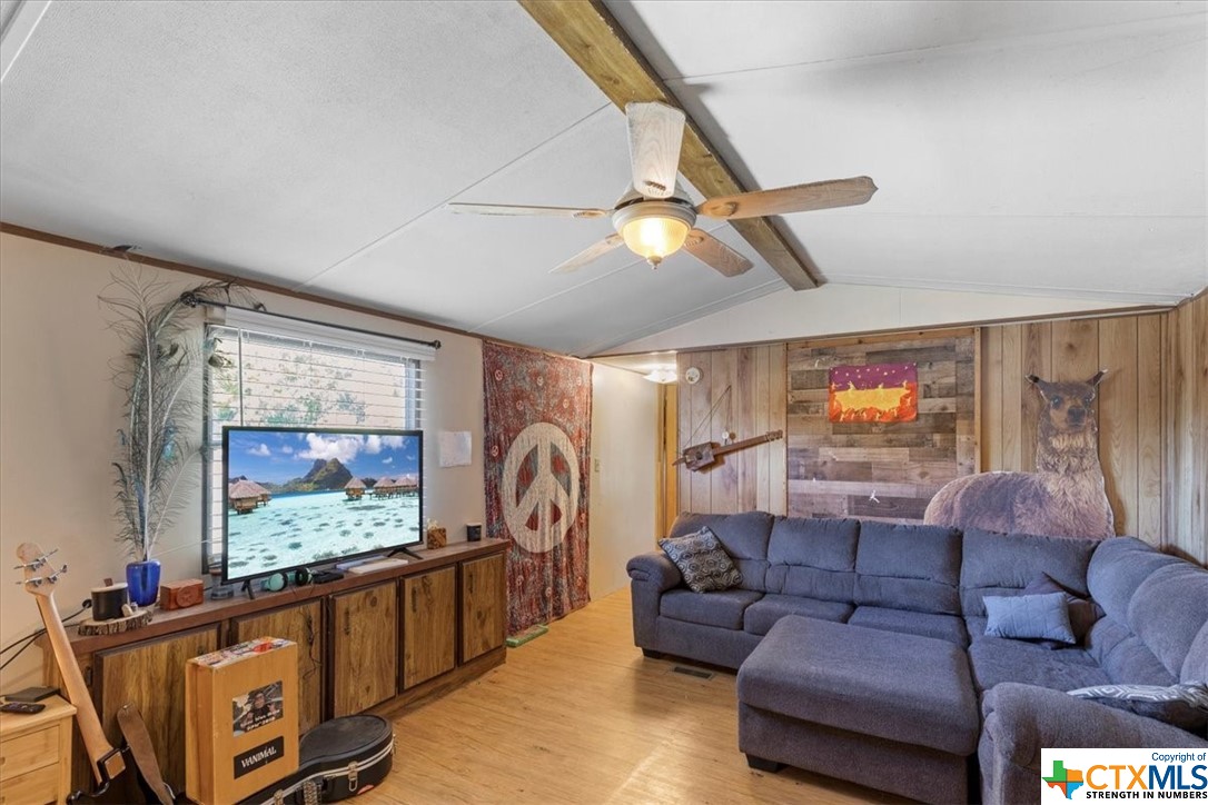 1411 B Democrat Street Property Photo 5