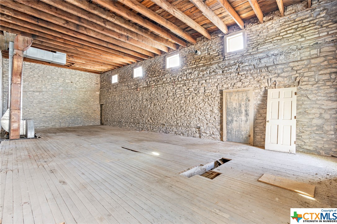 117 N Rice Property Photo 38