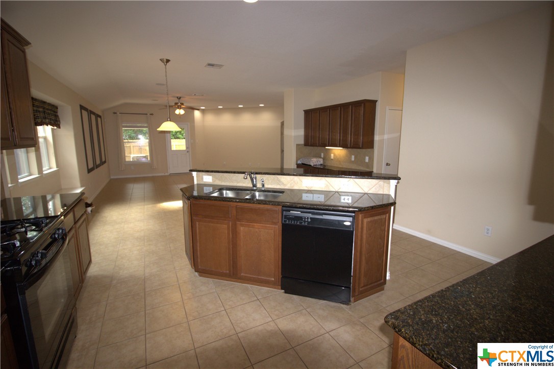2005 Granite Springs Road Property Photo 6