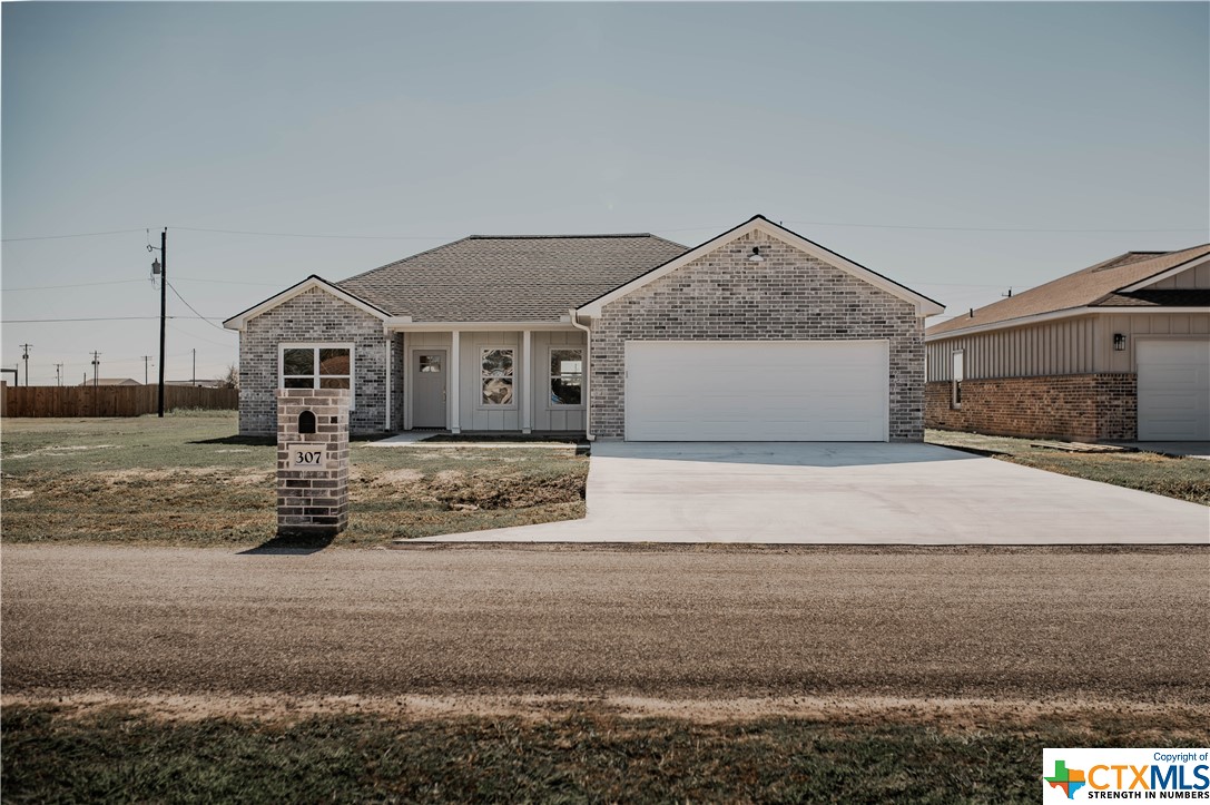 307 Turkey Lane Property Photo 1
