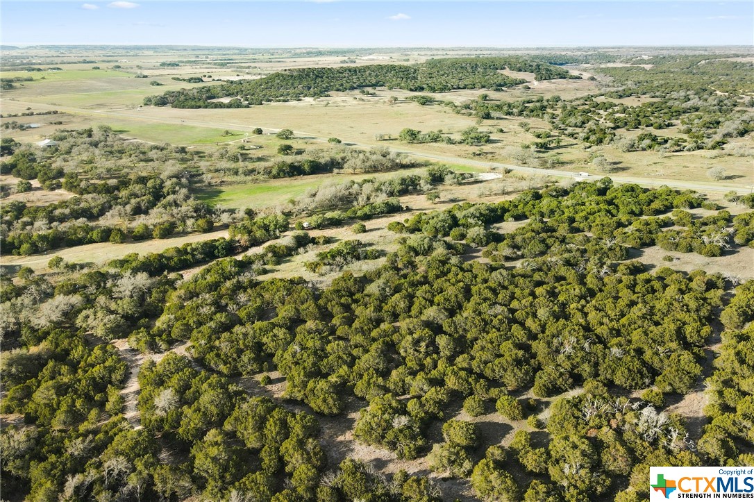 S Hwy 281 Property Photo 9