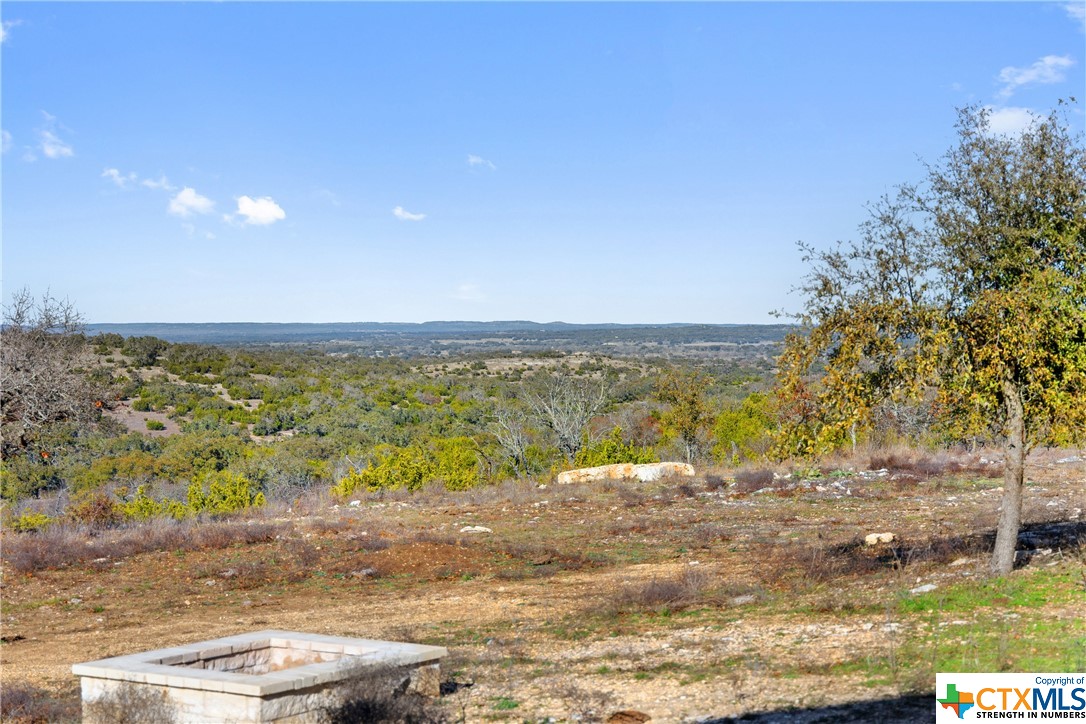 780 Skyline Drive Property Photo 9