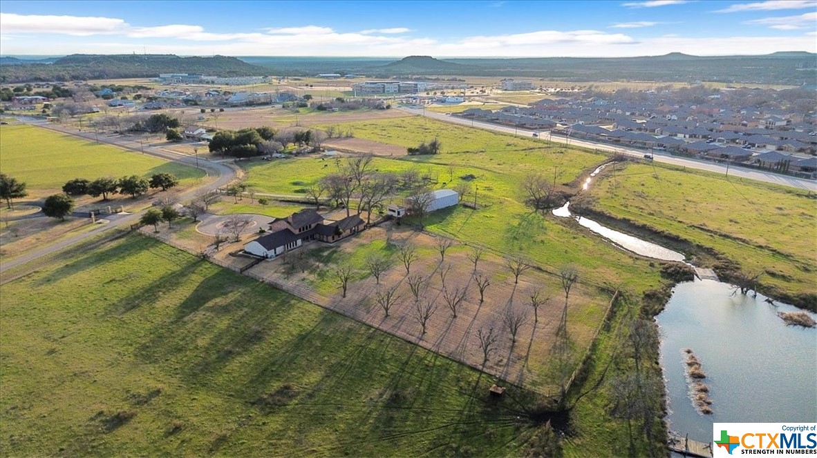 6503 Wells Fargo Road Property Photo 4