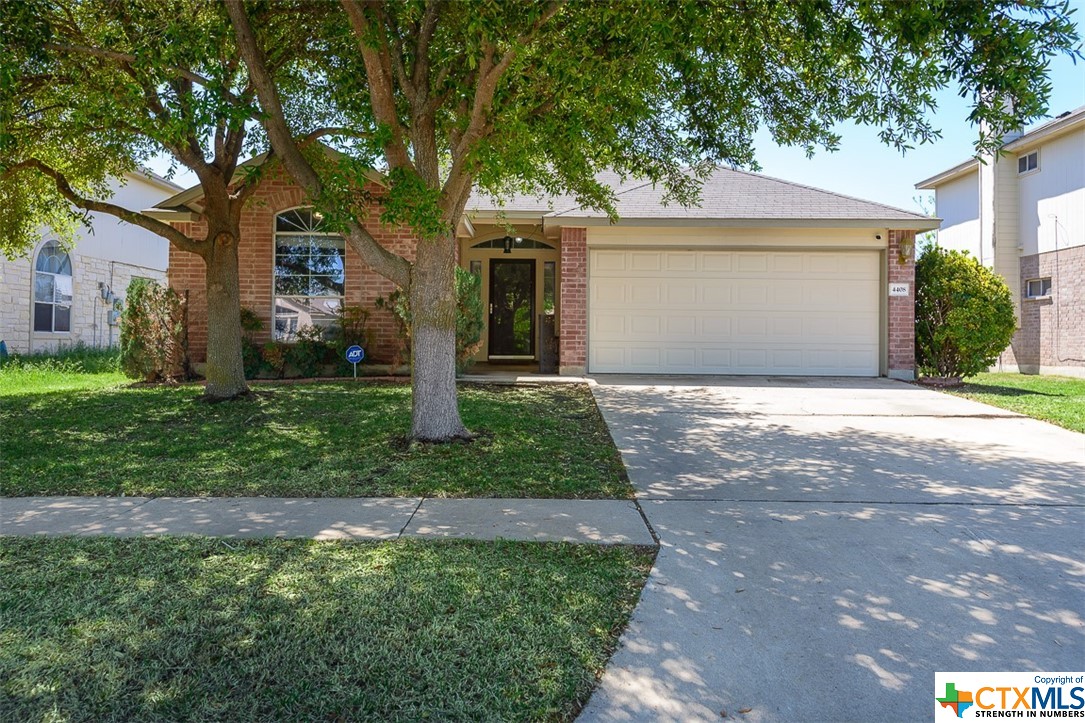 4408 Golden Gate Drive Property Photo 1