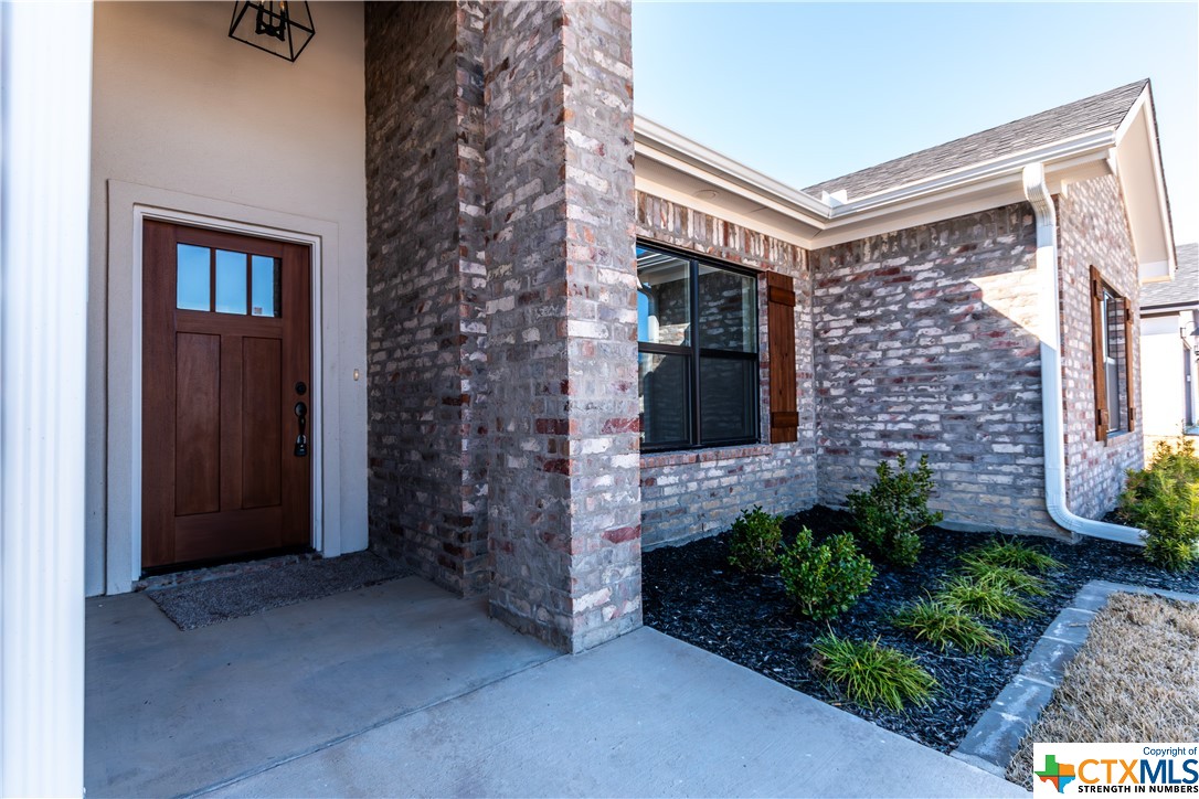 8411 James Herring's Way Property Photo 2